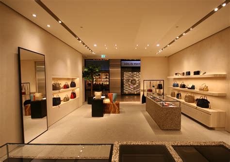 celine monaco stores.